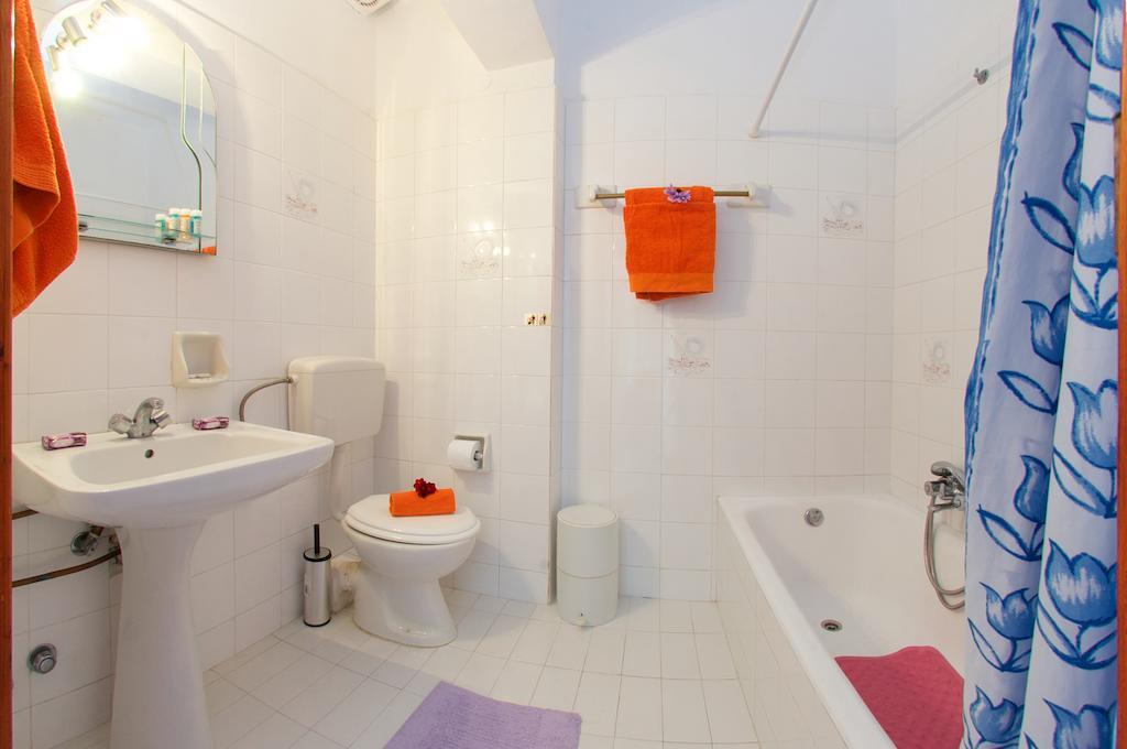 Thodora Appartments Sami  Room photo